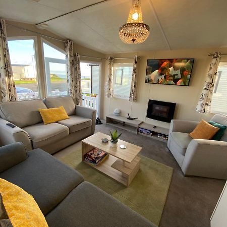 Cosy & Modern Private Seaview Caravan North Seaton Exterior photo