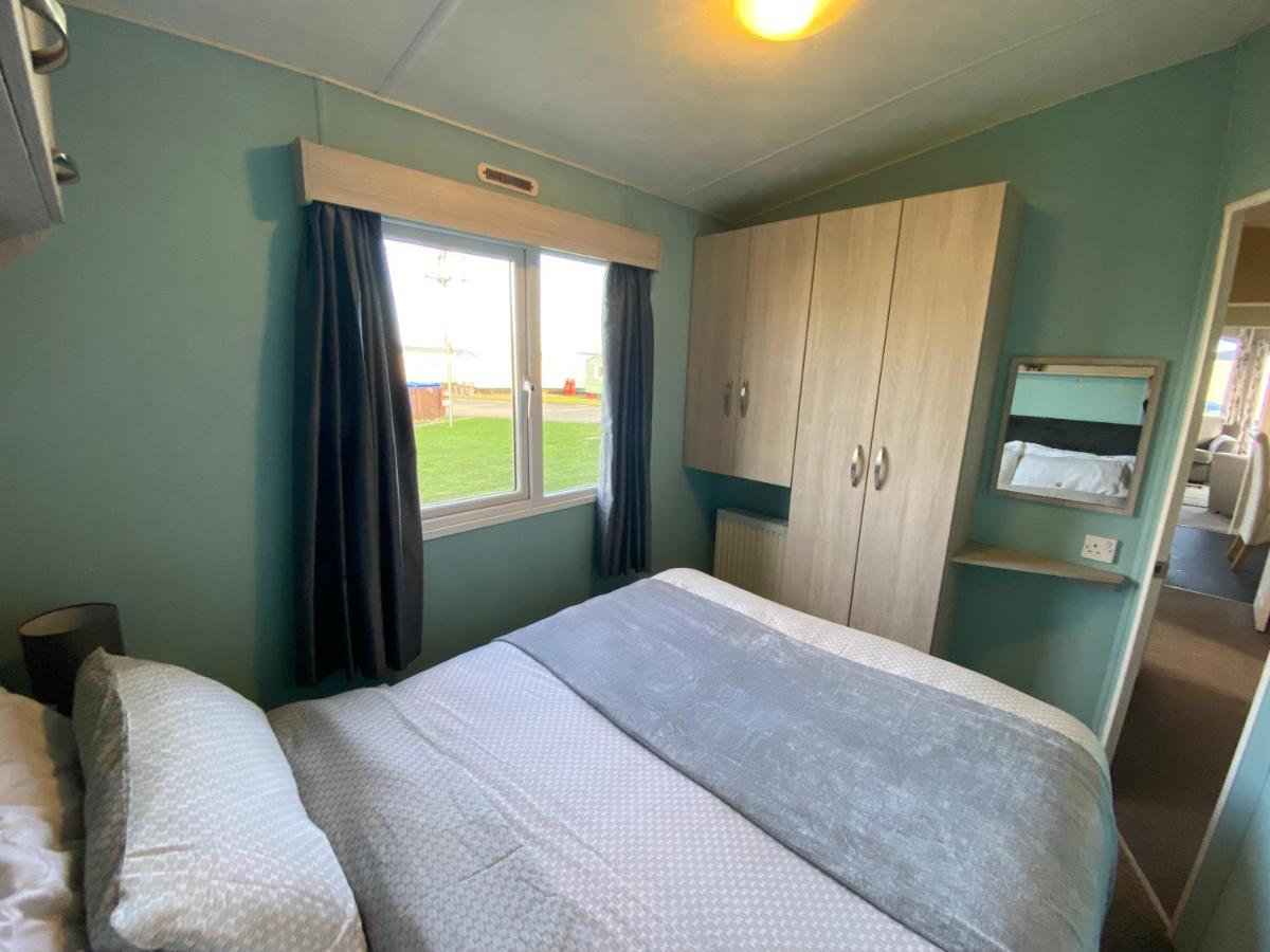 Cosy & Modern Private Seaview Caravan North Seaton Exterior photo